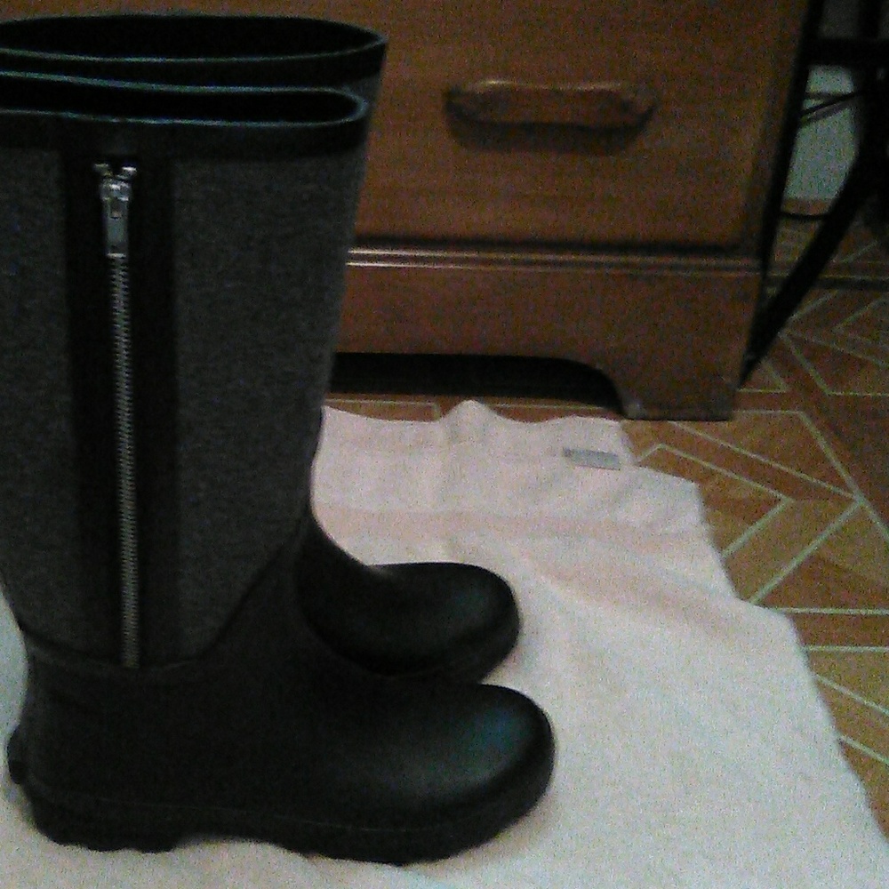 Rainboots